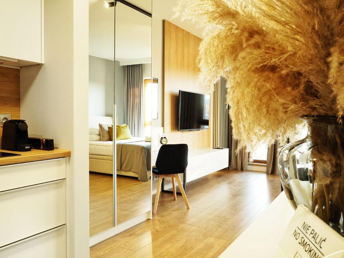Lm Ventus Apartment Kielce Exterior foto